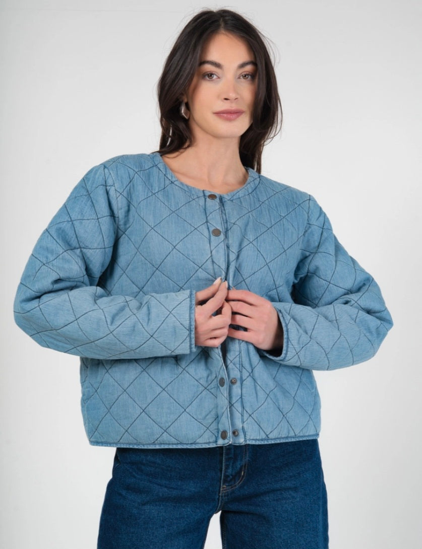 Collarless, Quilted Denim jacket with buttons in pure cotton.