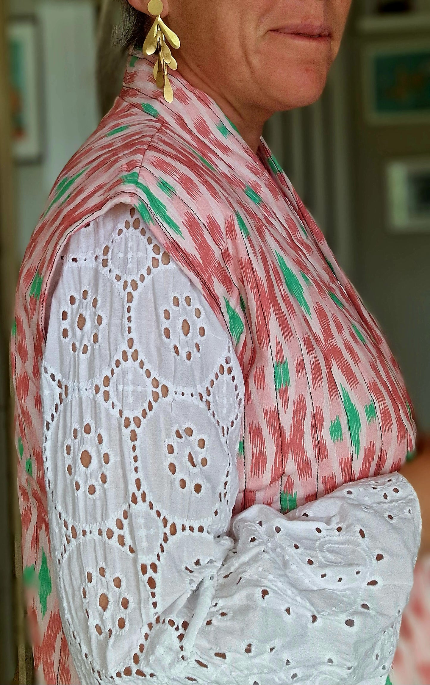 Light quilted gilet with pockets