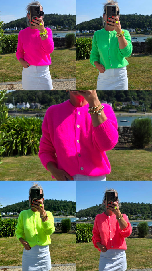 ELECTRIC ELEGANCE: STYLE NEONS FOR YOUR SKIN TONE, HAIR AND PALETTE
