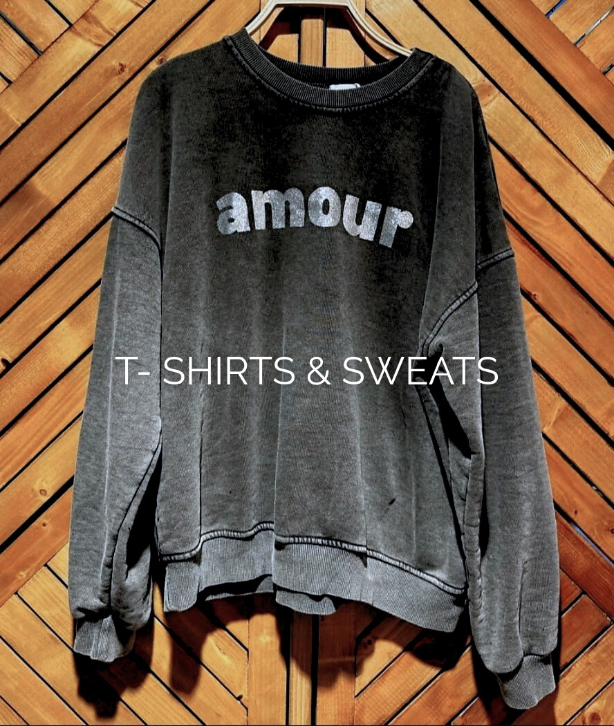 SWEATS & T SHIRTS