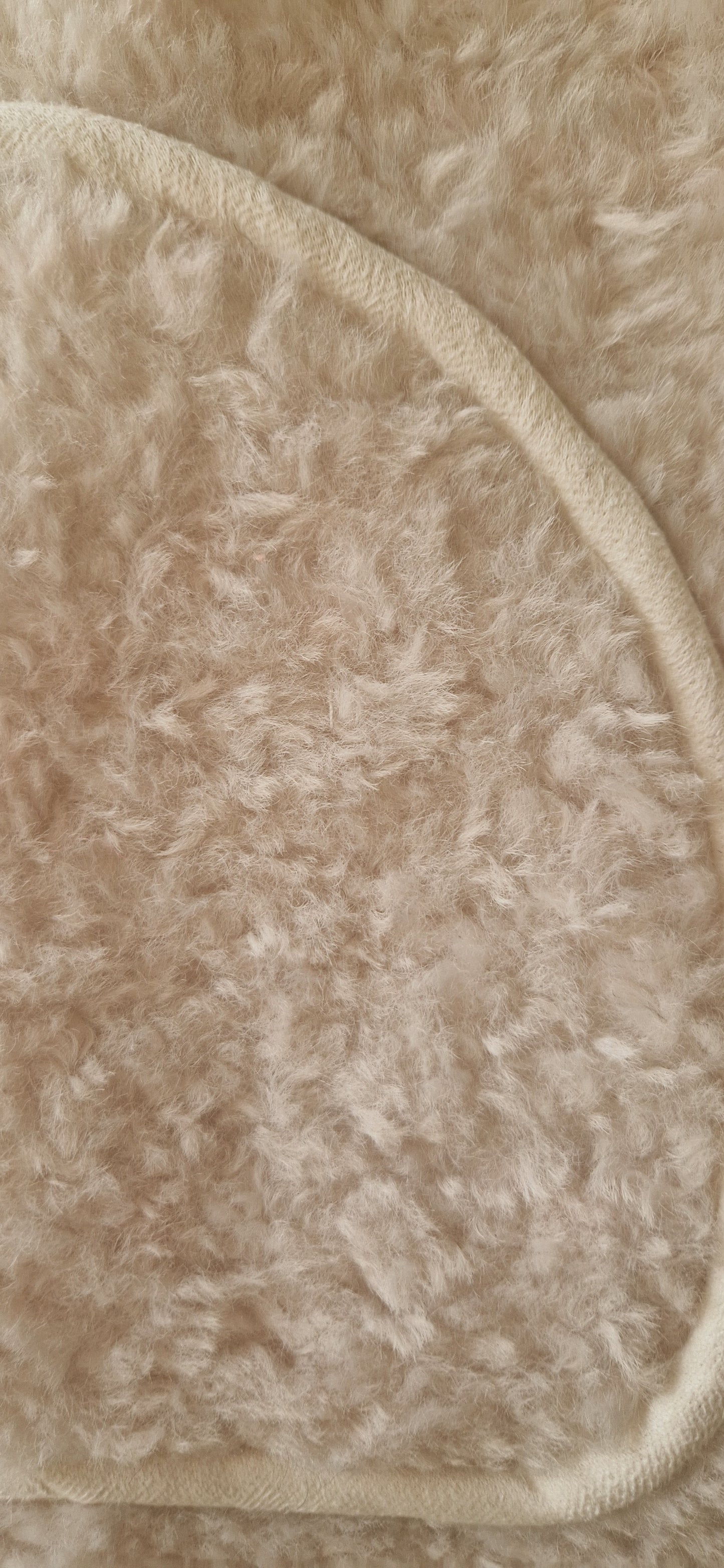 Faux Shearling Gilet in Cream with pockets. Suede feel lining.