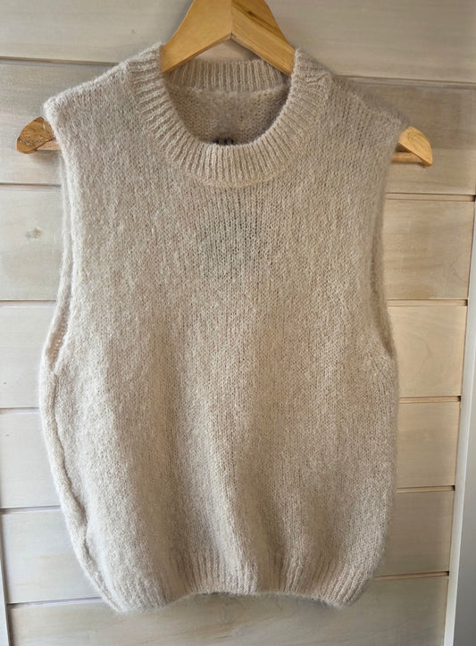 Oatmeal Beige Mohair and Alpaca Mix Sleeveless Jumper/Tank