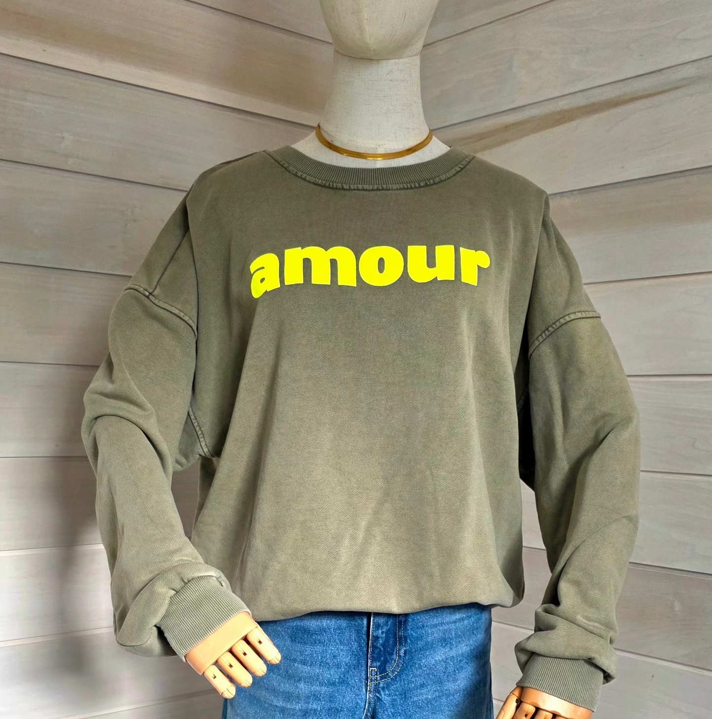 Amour Sweatshirt in Khaki and Neon Yellow