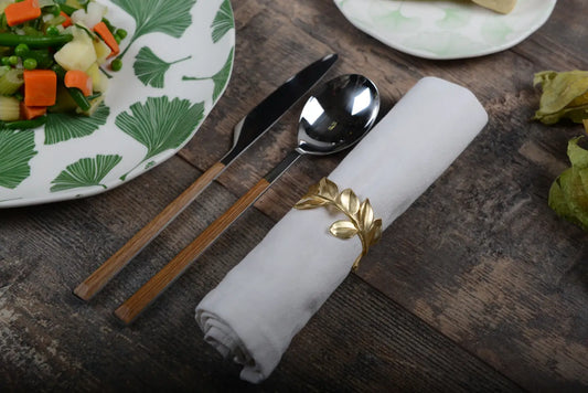Leaf Napkin Rings- set of 4 from French brand Aulica