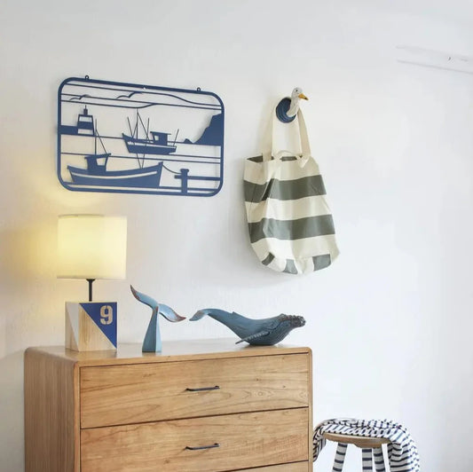 Bird head coat rack. Wooden (Gull)