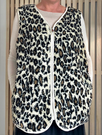Animal Print Long Gilet with zip & pockets