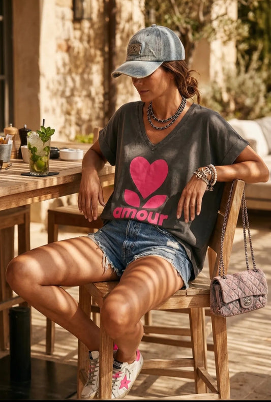 Amour V-Neck Graphic T-Shirt – Washed Black & Neon Pink