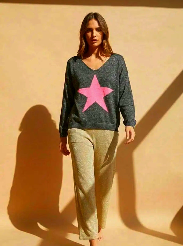 Women’s Metallic Star Intarsia Lightweight V-Neck Sweater in Black & Neon Pink