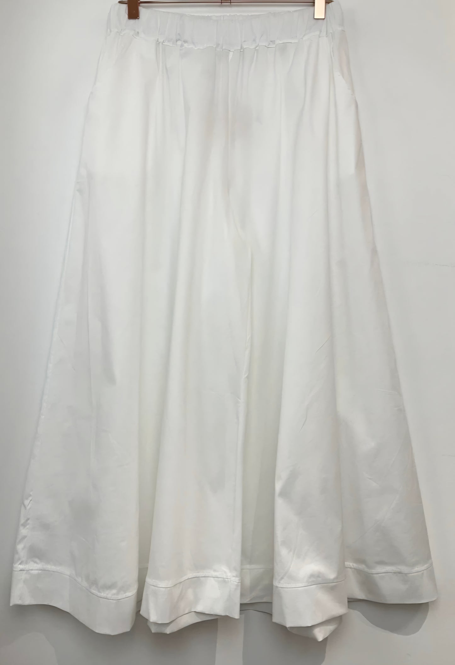 Pure Cotton Wide-Leg Crop Culottes in White: The Essential Summer Palazzo
