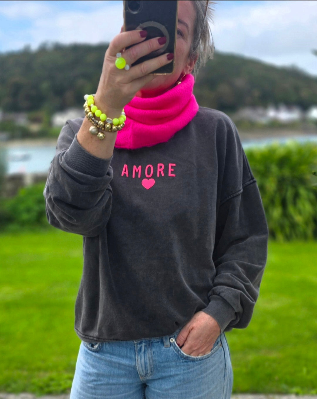 Vintage Wash Amore Sweatshirt in Charcoal Grey & Neon Pink