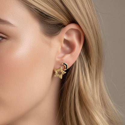 Midnight Moon stud earrings star gold 18K gold-plated