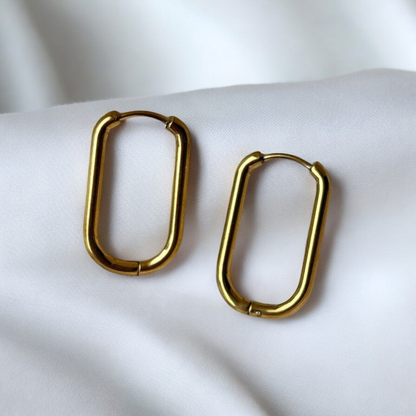 Minimalist Gold Edges