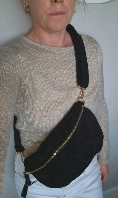 Sling bag.Corduroy Black, Made in Italy
