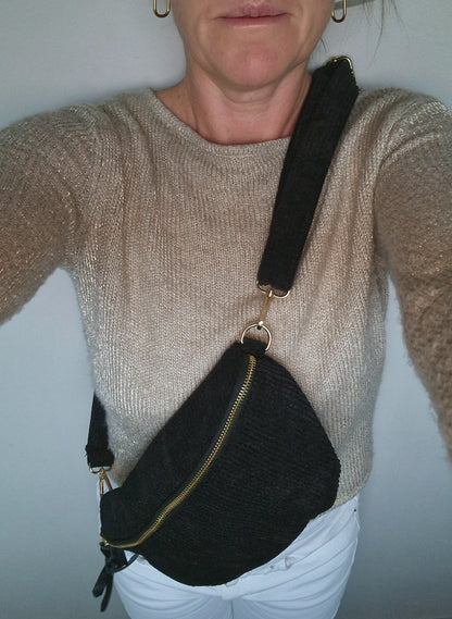Sling bag.Corduroy Black, Made in Italy